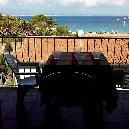 Splendido Mono Vista Mare Con Wi Fi A 100 Mt Da Apartamento